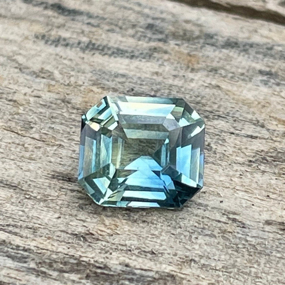 Parti Sapphire 1.10 Ct