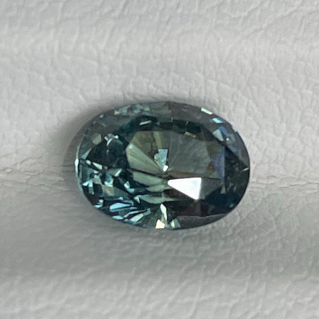 Green Sapphire 1.55 Ct