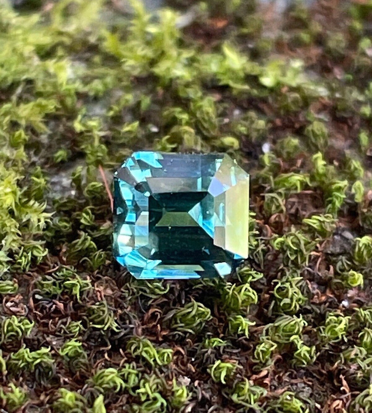 Green Sapphire 1.39 Ct