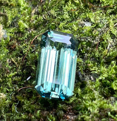 Green Sapphire  3.13 Ct