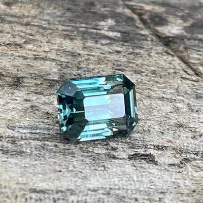 Teal Sapphire   1.12 Ct