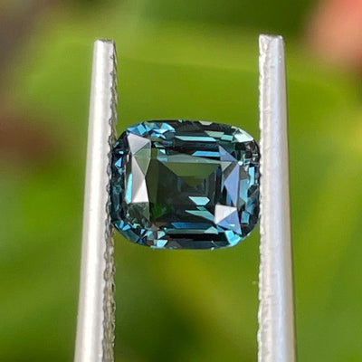 Teal Sapphire  1.54 Ct