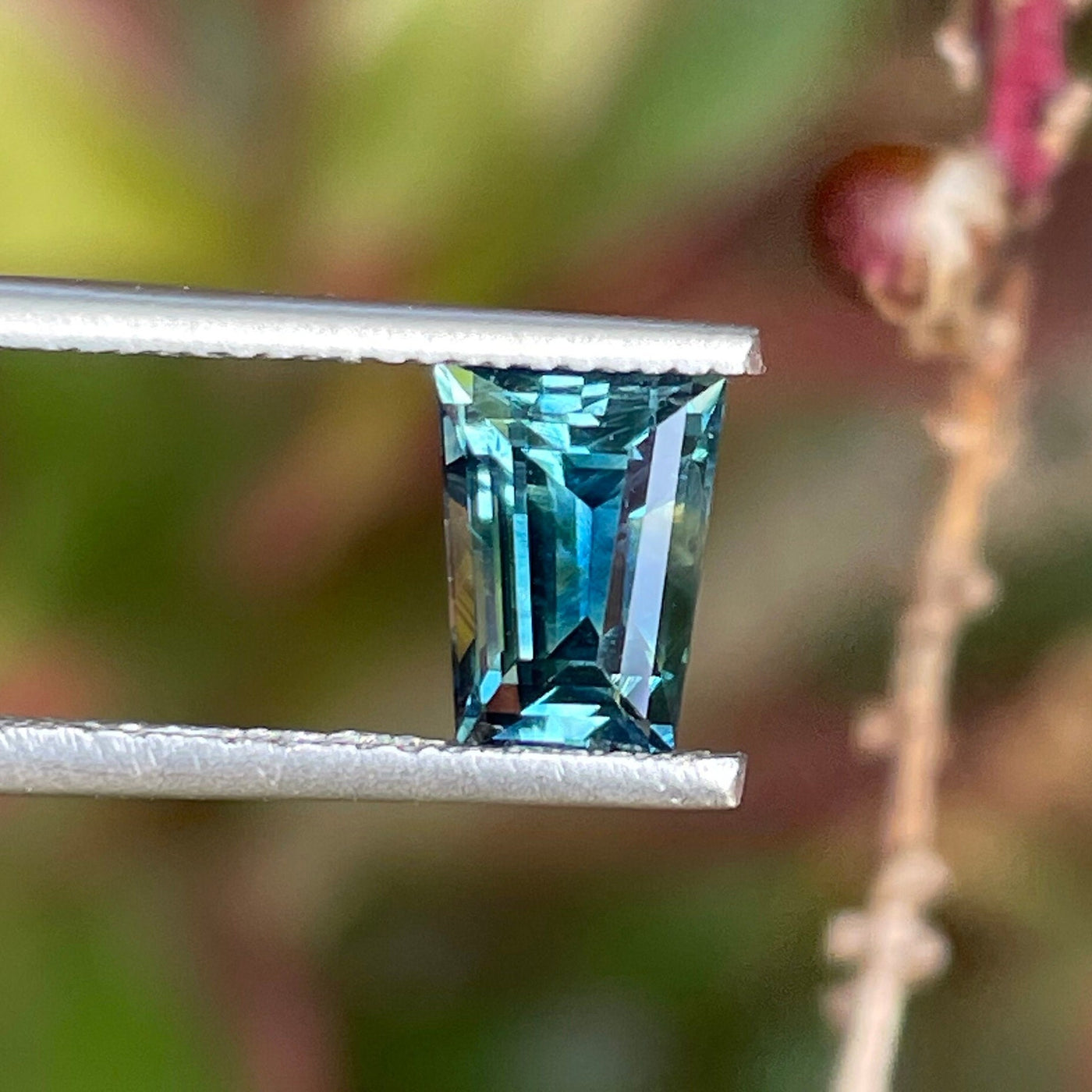 Teal Sapphire  1.45 Ct