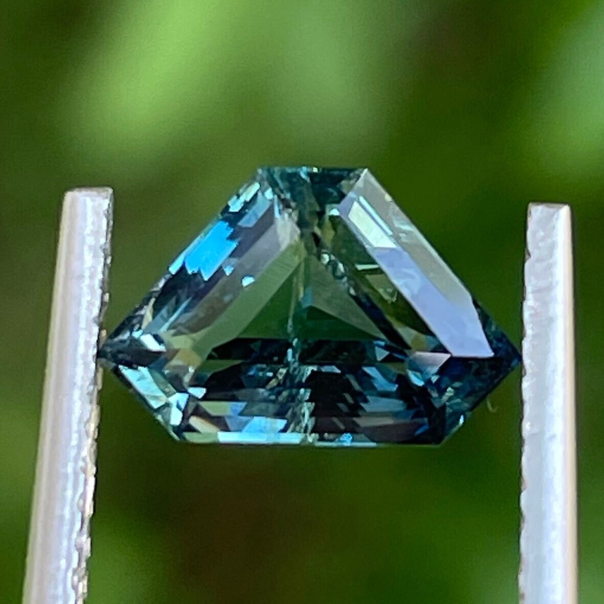 Teal Sapphire l 1.59 Ct l Trillion l 9.4x6x3.6mm l Madagascar l Eye Clean l Sapphire Engagement Ring l Natural Sapphires