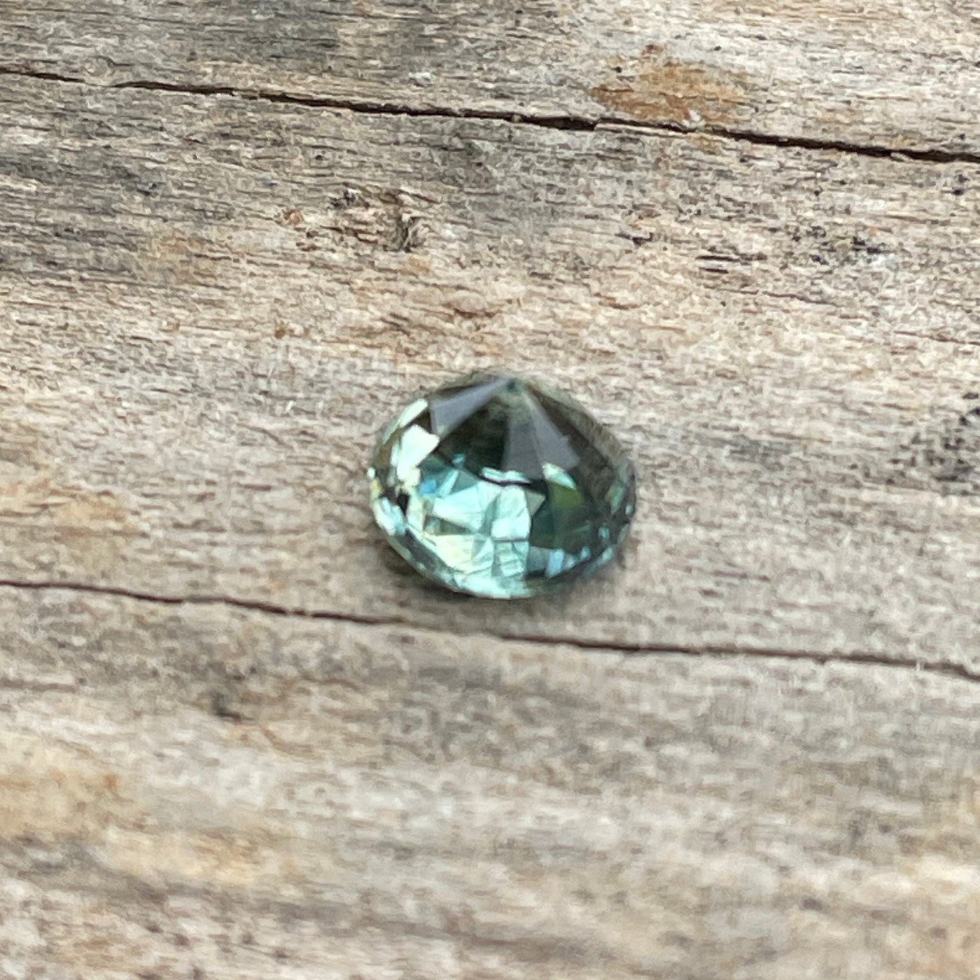 Green Sapphire  1.02 Ct