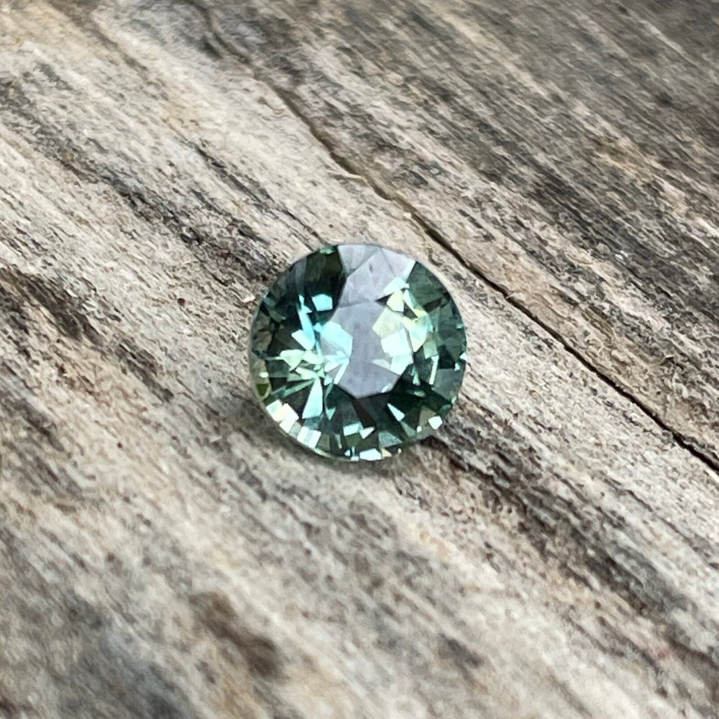 Green Sapphire  1.02 Ct