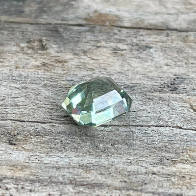Green Sapphire 1.06 Ct