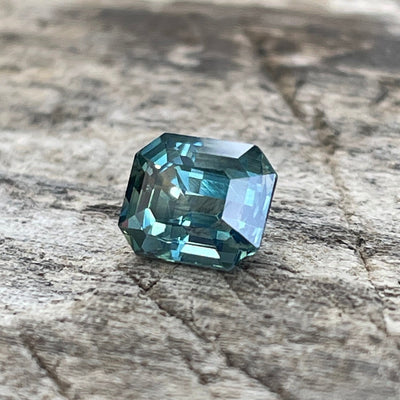 Teal Sapphire  1.05 Ct