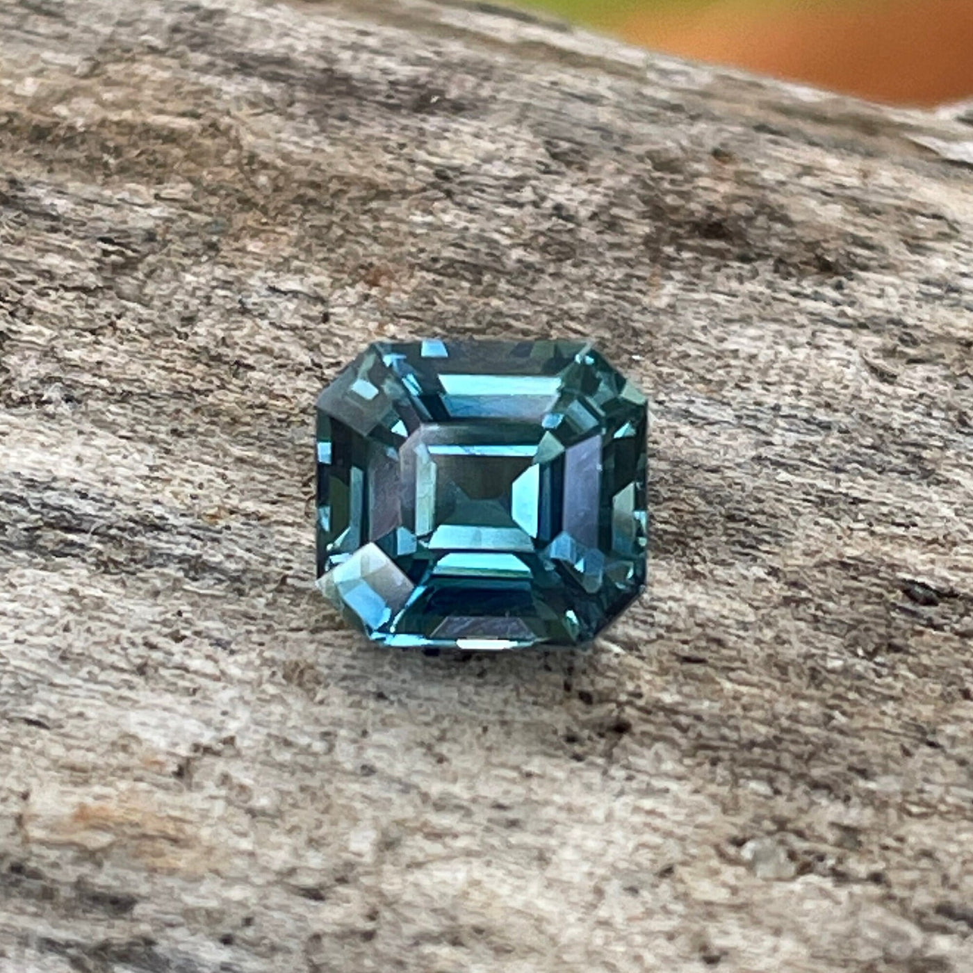 Teal Sapphire  1.05 Ct