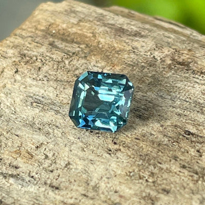 Teal Sapphire  1.20 Ct