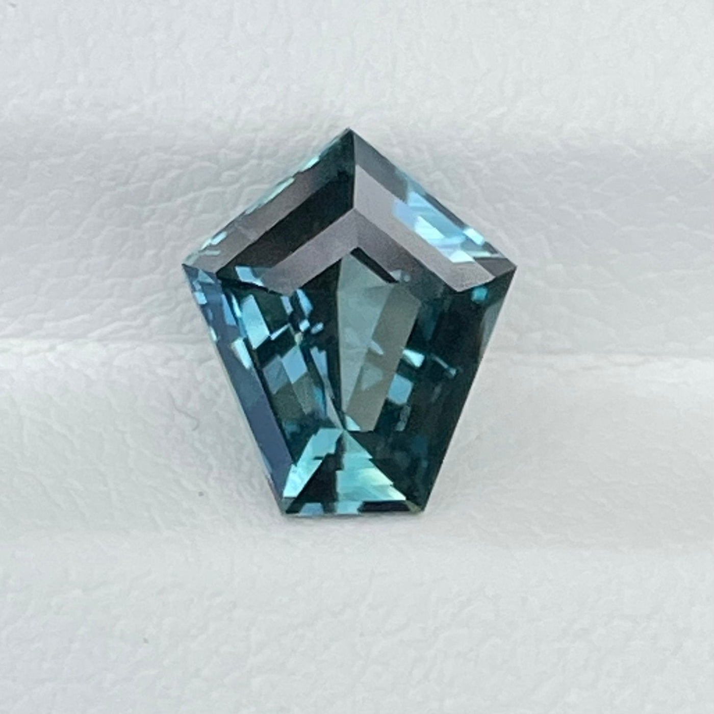 Teal Sapphire  2.36 Ct