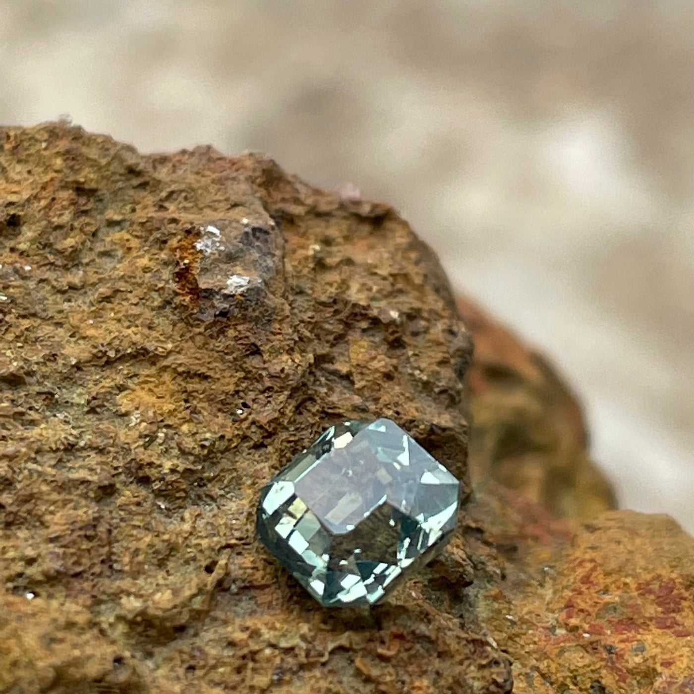 Green Sapphire 1.10 Ct