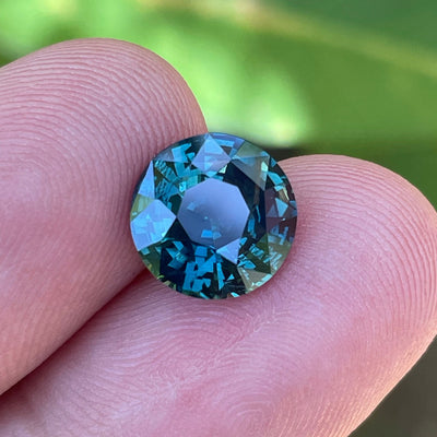 Teal Sapphire  3.52 Ct