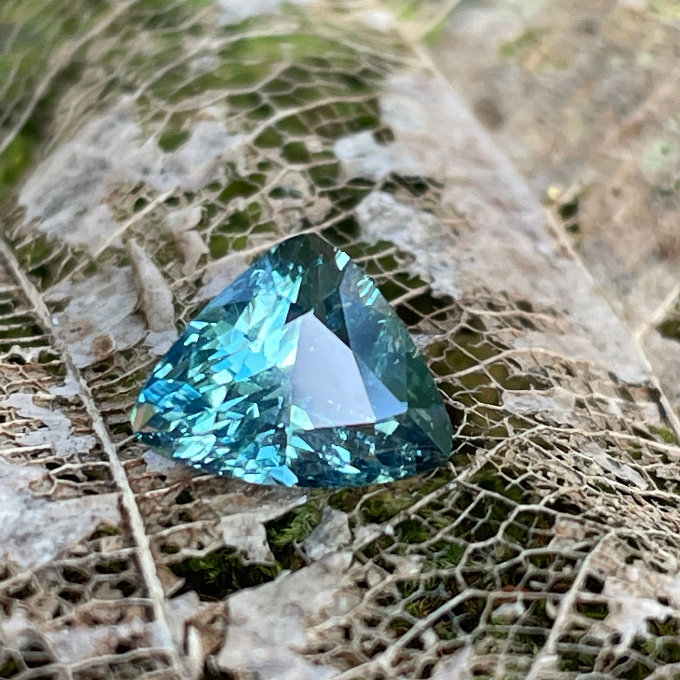 Teal Sapphire 2.0 Ct