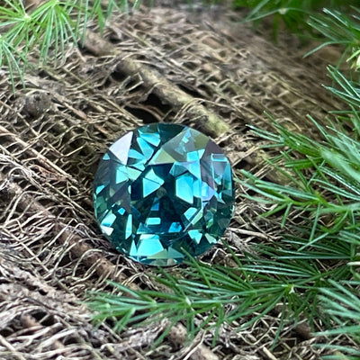 Teal Sapphire  2.60 Ct