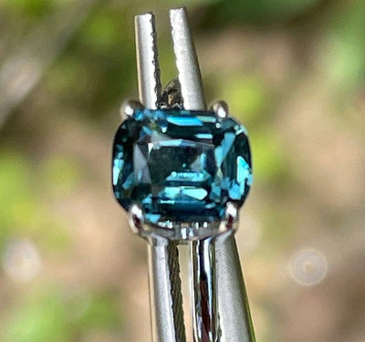 Teal Sapphire  1.54 Ct
