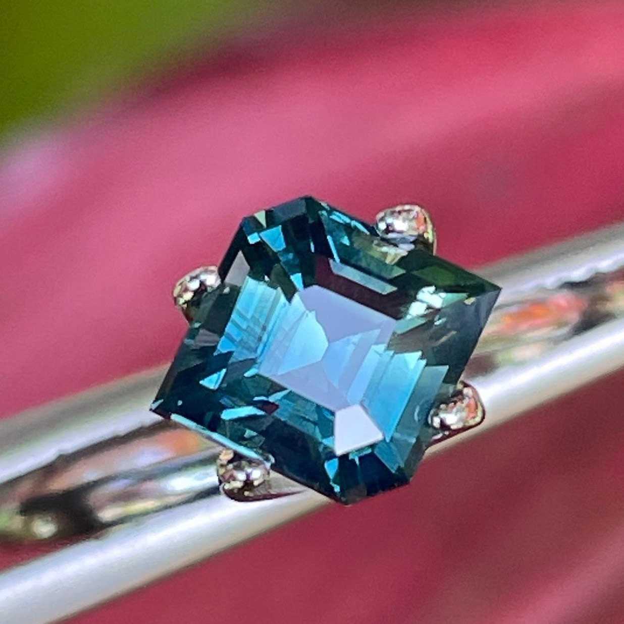 Teal Sapphire  1.53 Ct