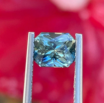 Teal Sapphire 1.25 Ct