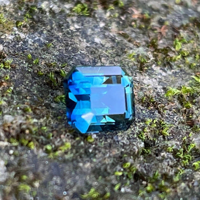 Teal Sapphire  1.12 Ct