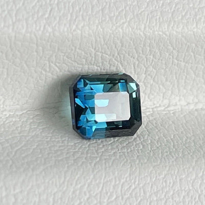 Teal Sapphire  1.12 Ct