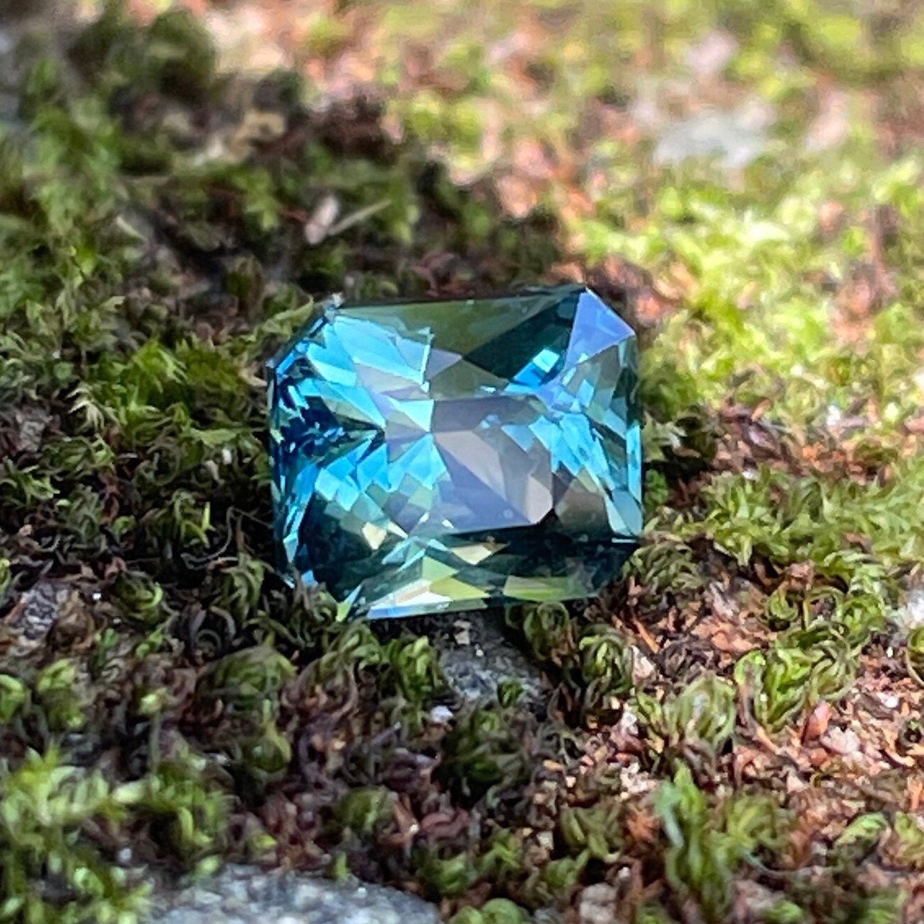 Teal Sapphire l 2.05 Ct l Radiant l 6.9x5.9x4.8mm l Madagascar  l Sapphire Engagement Ring l Natural Sapphires