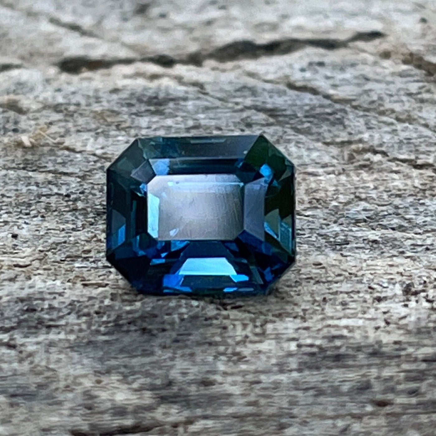 Teal Sapphire  1.05 Ct