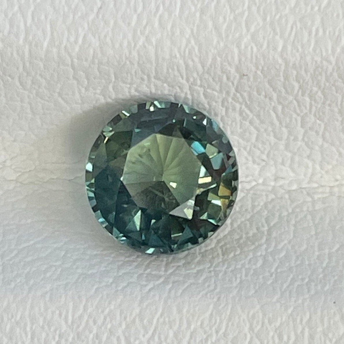 Teal Sapphire  1.52 Ct