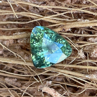 Green Sapphire  2.15 Ct