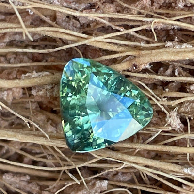 Green Sapphire  2.15 Ct