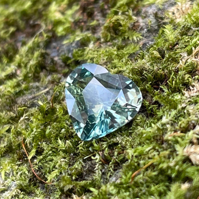 Green Sapphire 1.0 Ct