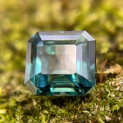 Teal Sapphire  2.04 Ct