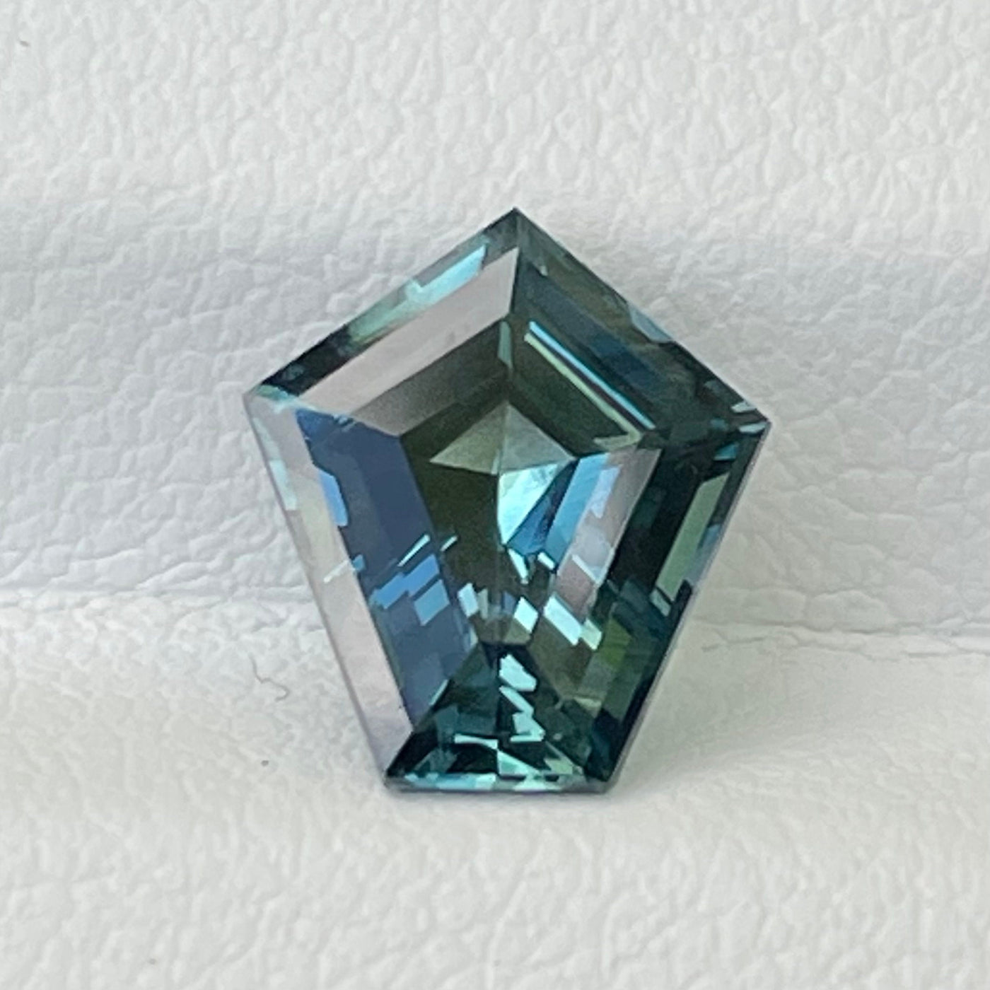 Teal Sapphire  2.36 Ct