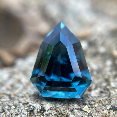 Teal Sapphire   3.56 Ct