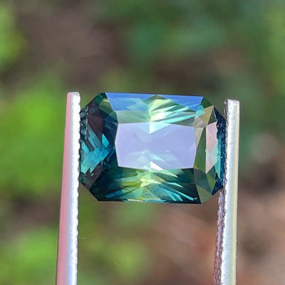 Parti Sapphire  6.05 Ct