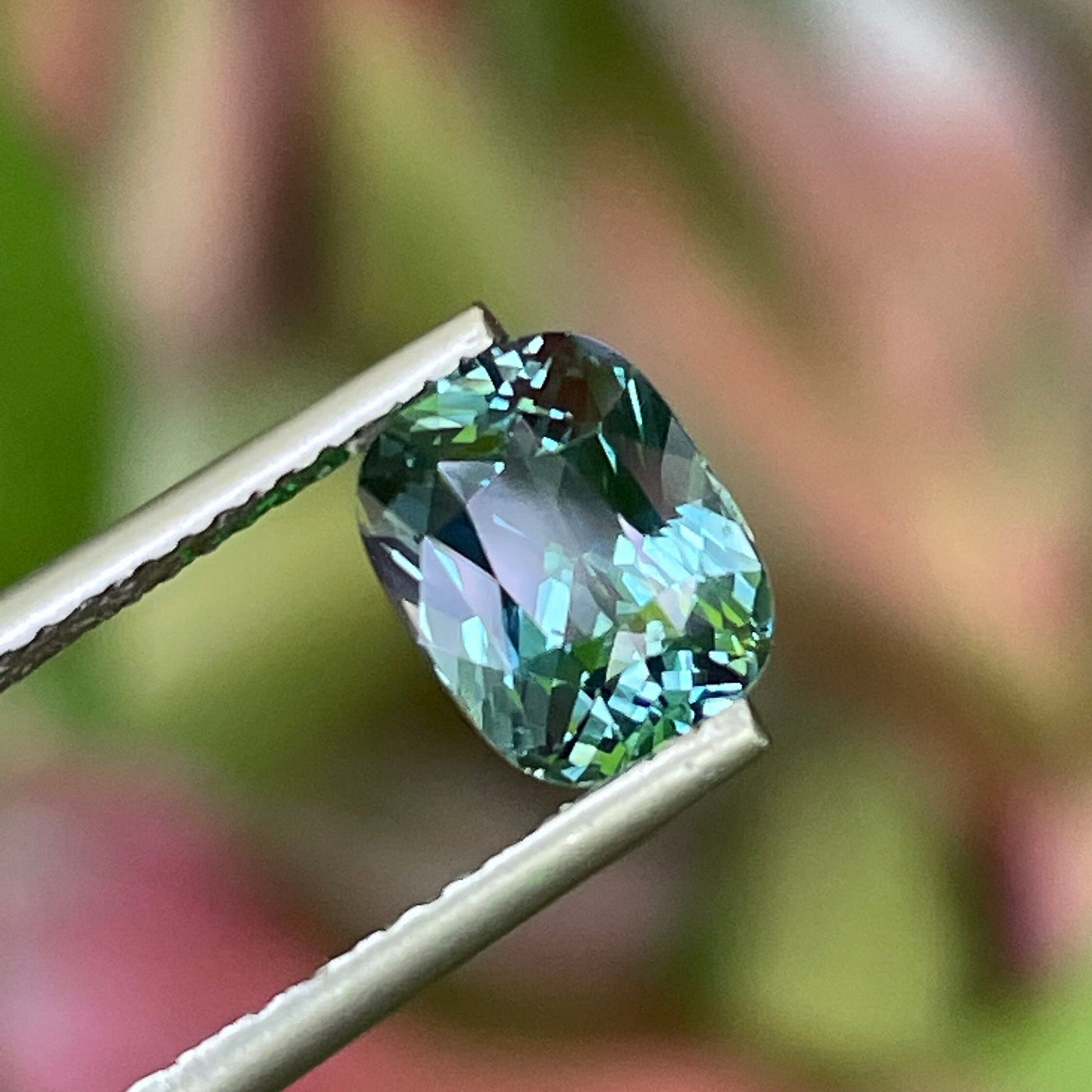 Teal Sapphire   2.05 Ct