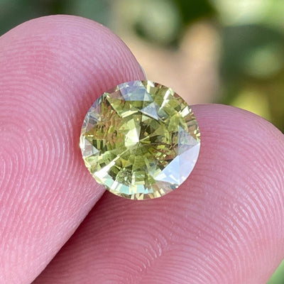 Yellow Sapphire  3.0 Ct