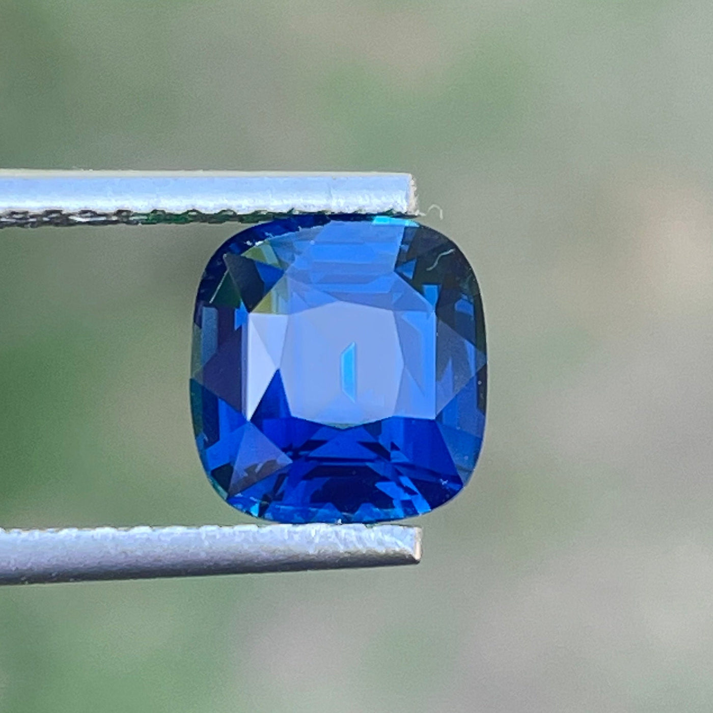 Blue Sapphire 2.59 Ct