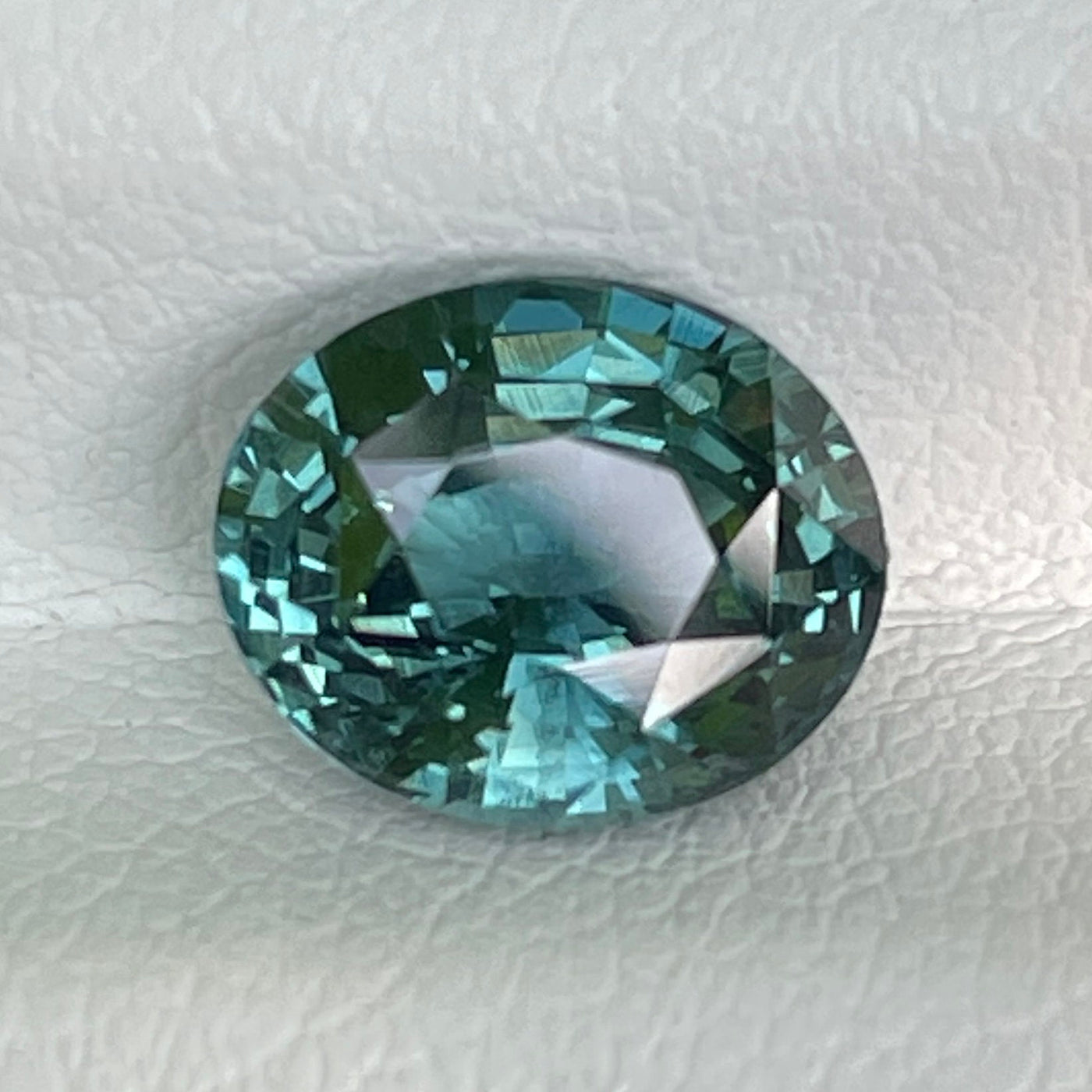 Green Sapphire 2.5 Ct