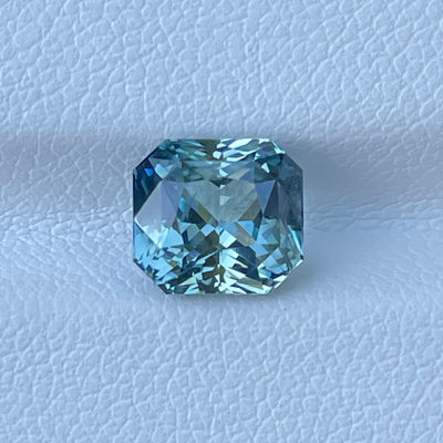 Teal Sapphire  2.50 Ct