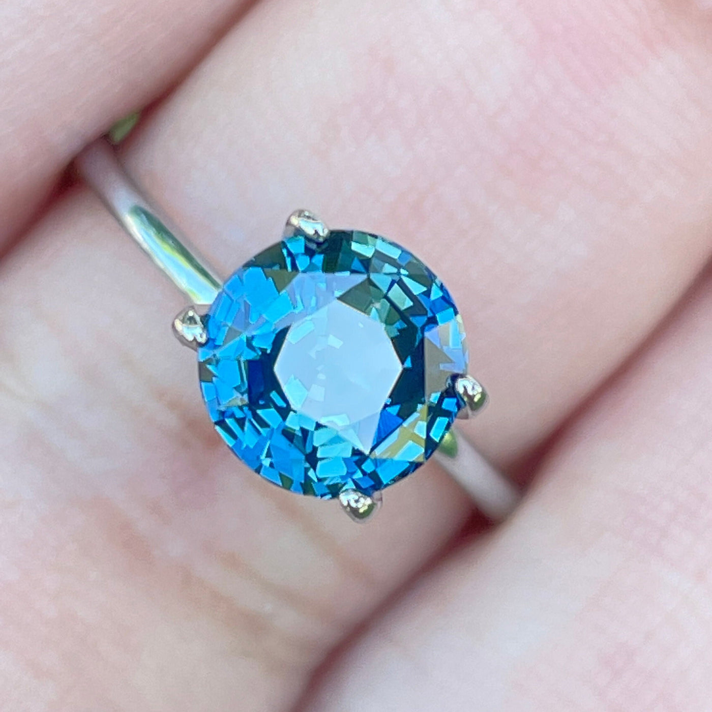 Blue Sapphire 2.52 Ct