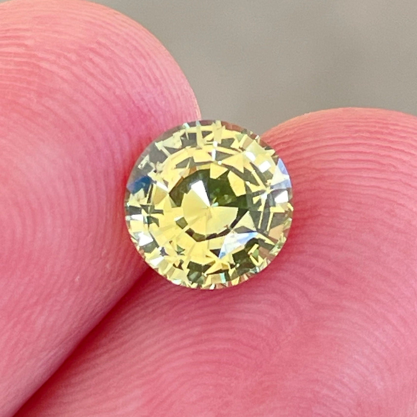 Yellow Sapphire   1.77 Ct