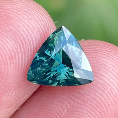 Green Sapphire 2.5 Ct