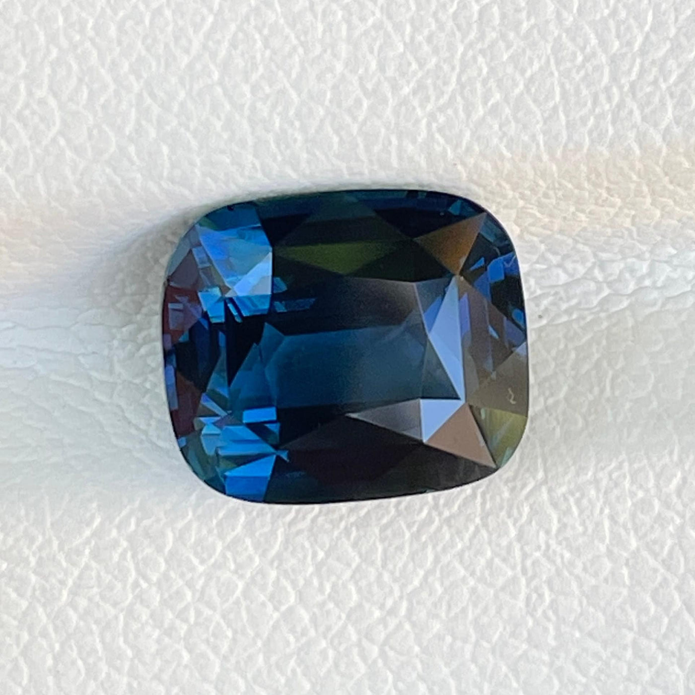 Blue Sapphire 4.03 Ct