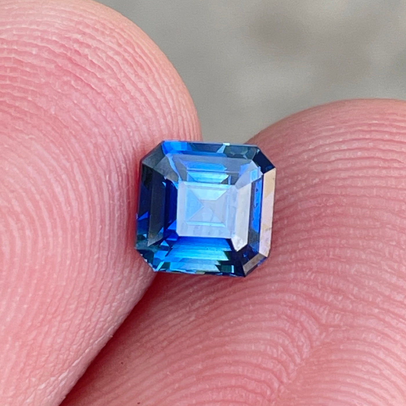 Blue Sapphire 1.01 Ct