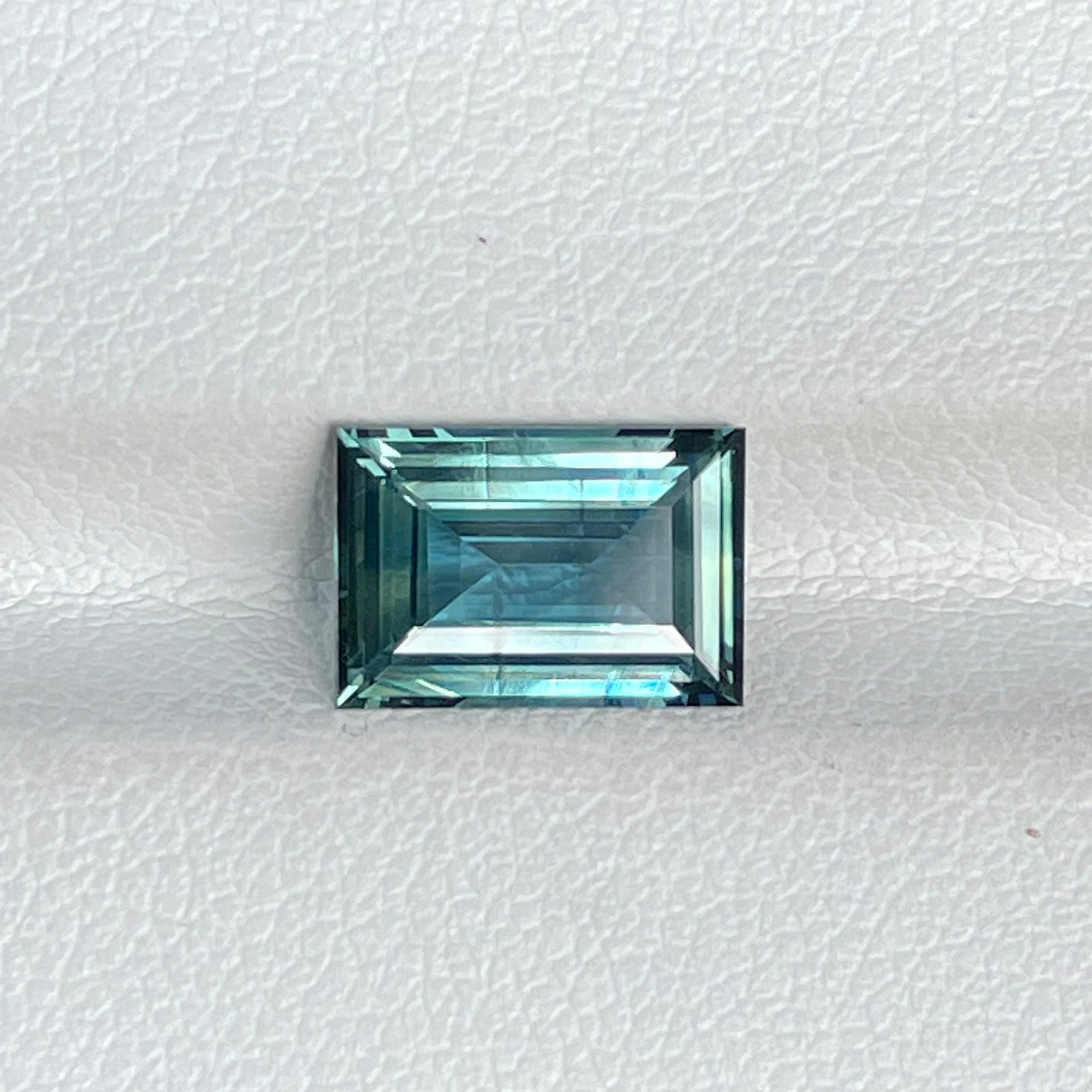 Teal Sapphire  2.5 CT