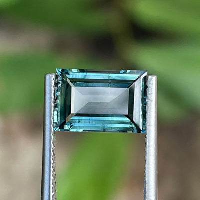 Teal Sapphire  2.5 CT