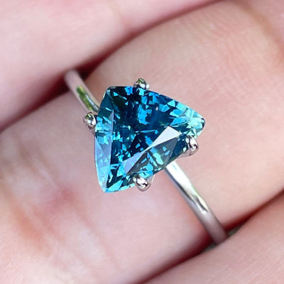 Teal Sapphire l 2.08 Ct l 8.80x7.00x4.96mm l Trillion l Unheated l Madagascar l Fine Sapphire For Bespoke Engagement Ring l Engagement Ring