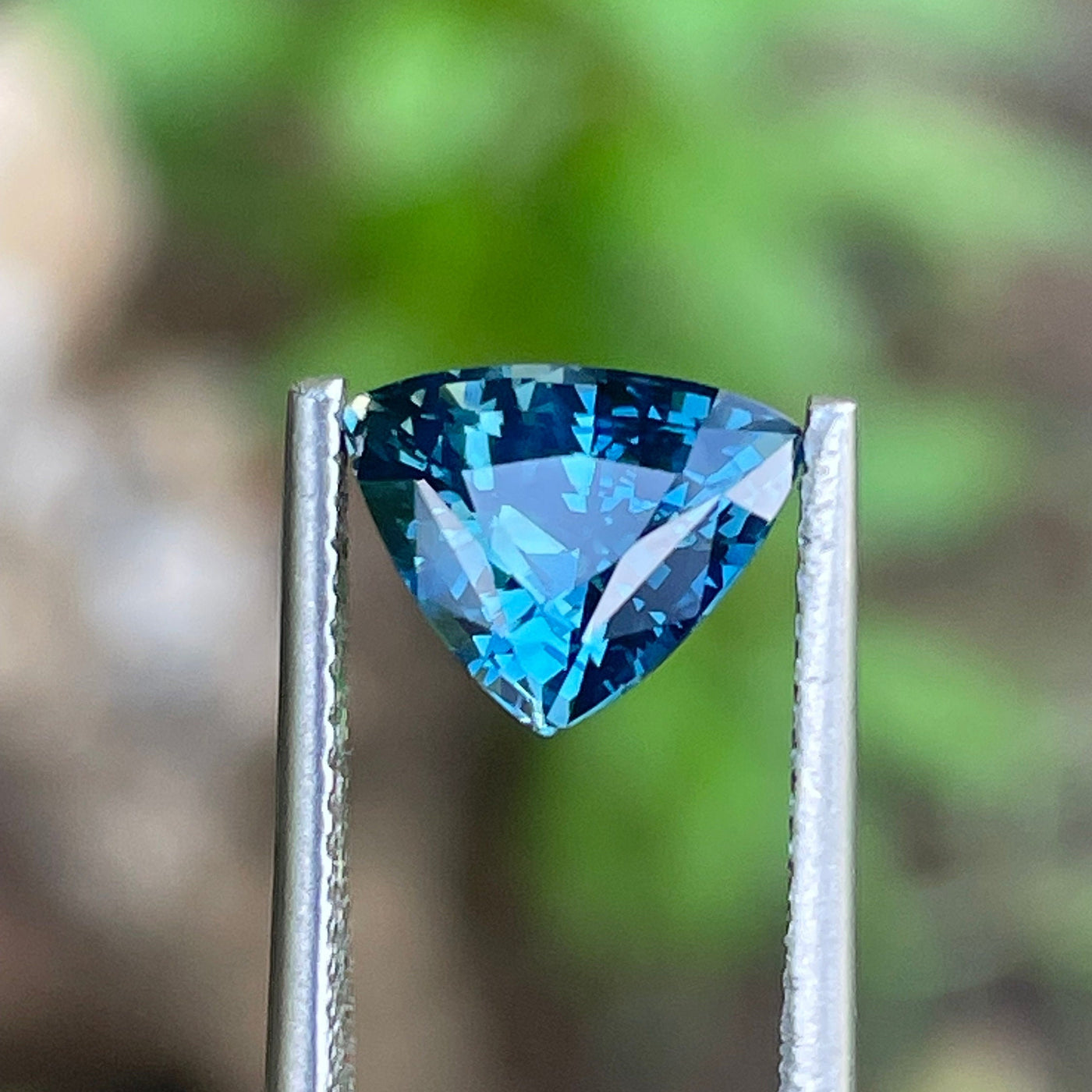 Teal Sapphire l 2.08 Ct l 8.80x7.00x4.96mm l Trillion l Unheated l Madagascar l Fine Sapphire For Bespoke Engagement Ring l Engagement Ring