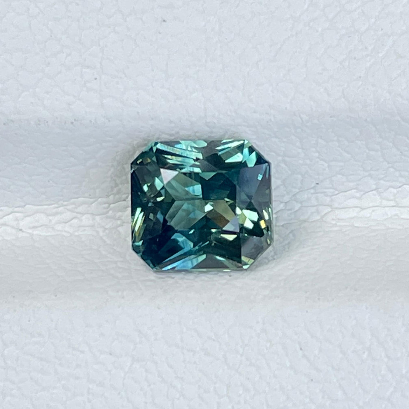 Teal Sapphire  1.58 Ct