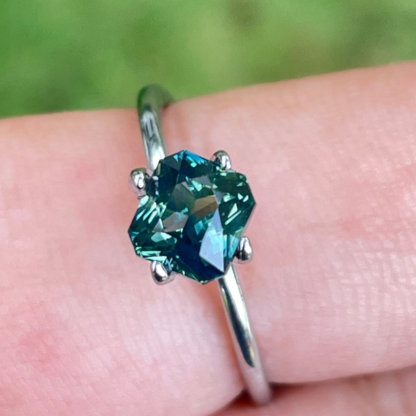 Teal Sapphire  1.58 Ct